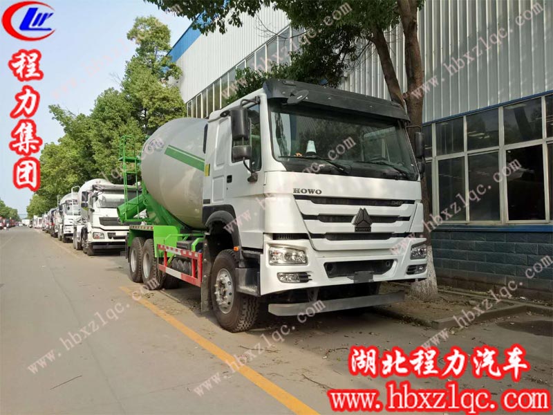 做工程哪能沒有混凝土攪拌車？湖北程力集團(tuán)帶您全面了解攪拌車！