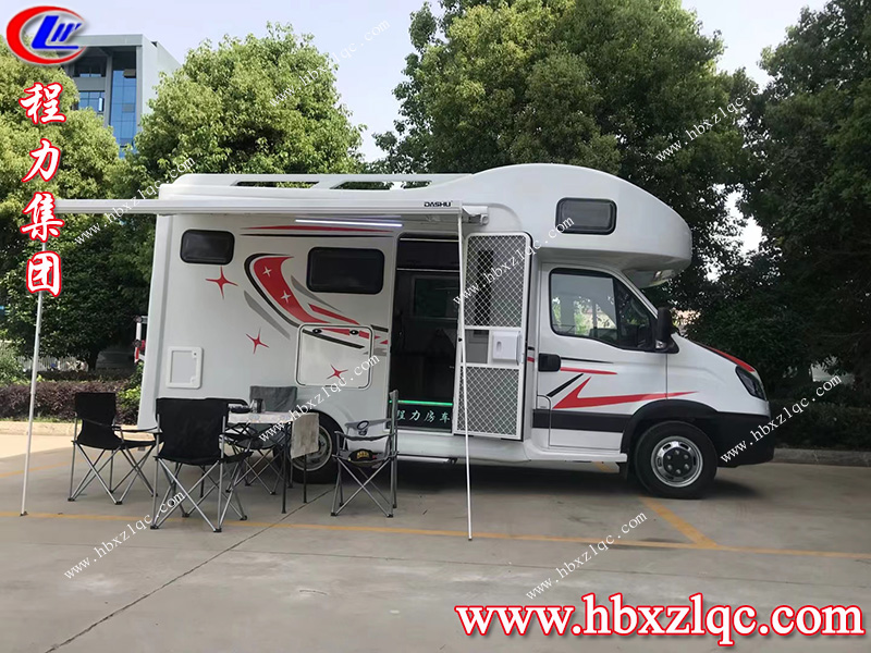湖北程力集團(tuán)依維柯歐勝C型房車一車在手，天下游走！