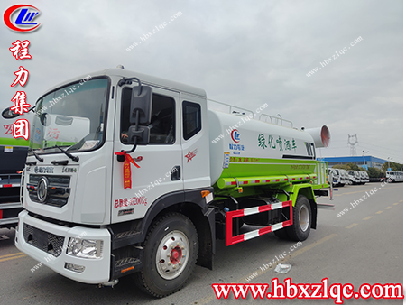 不辜負(fù)客戶的信任，湖北程力牌東風(fēng)灑水車即將開啟一段新旅程